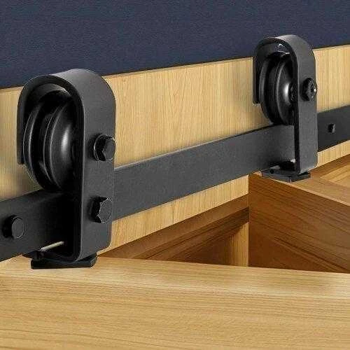 VEVOR Sulankstomo stumdomo durų bėgelio rinkinys 132 cm