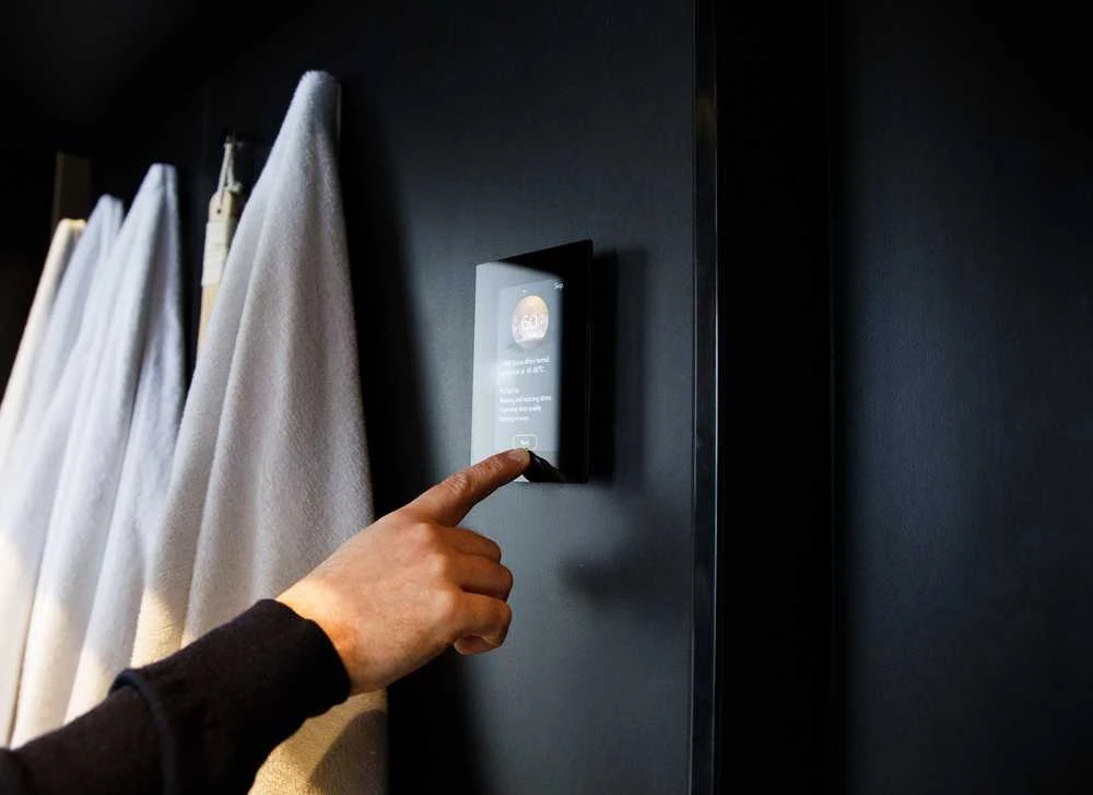 Elektrinės pirties krosnelės valdymo pulto atnaujinimo rinkinys - Harvia Fenix FX002XW Wifi su jutikliniu ekranu ir durų jutikliu