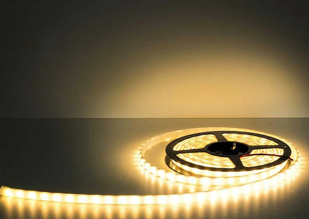 Sieninis šviestuvas Sauflex LED MILK rinkinys 6W, 5m