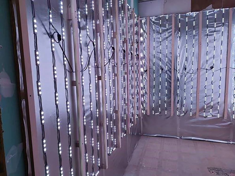 Sieninis šviestuvas LED apšvietimas himalajų druskos plytoms, Balta spalva, 2 kv. m