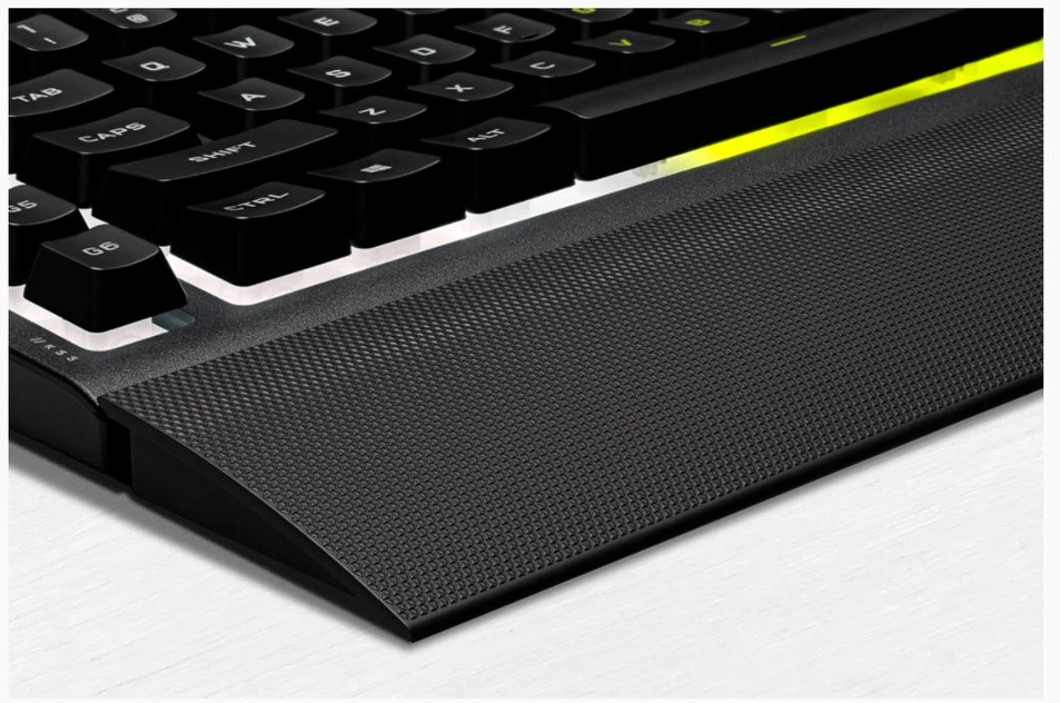 Žaidimų klaviatūra Corsair K55 RGB Pro su 5 zonų RGB pašvietimu, ENG išdėstymas