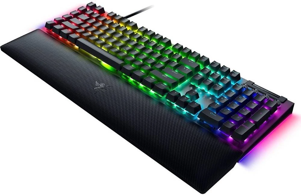 Razer | BlackWidow V4 | Mechaninė klaviatūra žaidimams | su laidu | RGB LED pašvietimas | US | Geltona Switches | Juodas