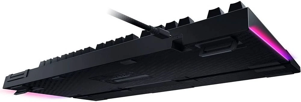 Razer | BlackWidow V4 | Mechaninė klaviatūra žaidimams | su laidu | RGB LED pašvietimas | US | Geltona Switches | Juodas