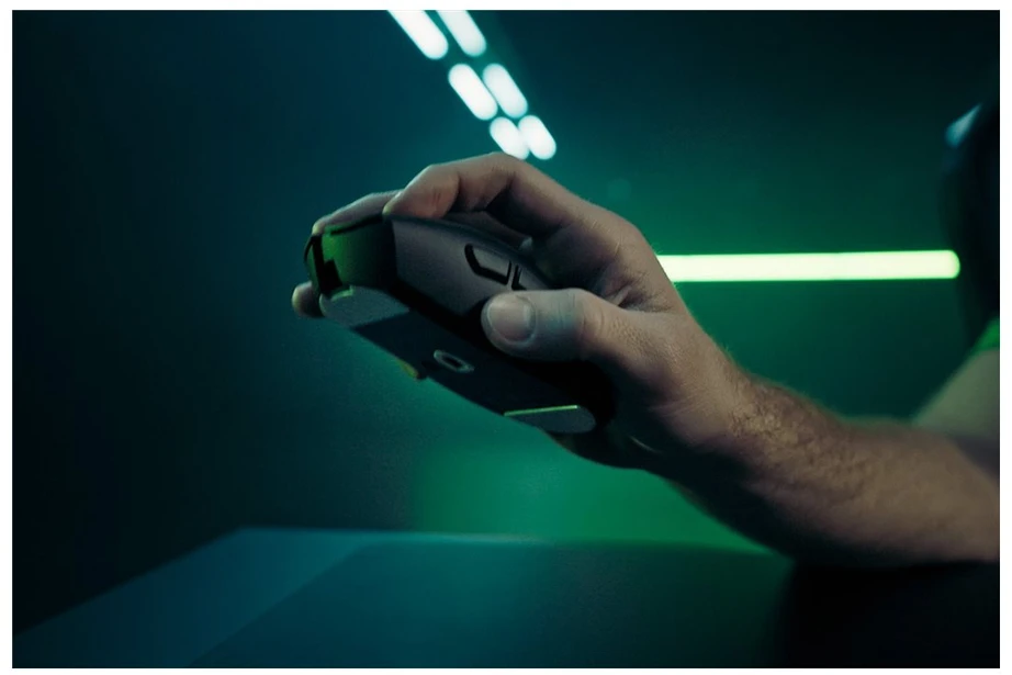 Pelė Myszka žaidimams Razer DeathAdder V4 belaidė 45000 dpi optinė juoda