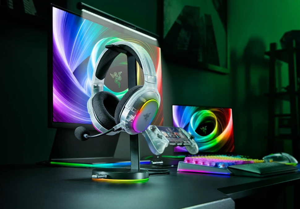 Razer Multi-Platform Ausinės Žaidimams | Barracuda X Chroma | Bluetooth | Over-Ear | Mikrofonas | Phantom Baltas Edition | Belaidės