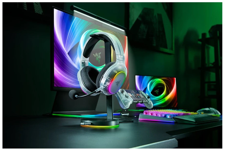 Razer Multi-Platform Ausinės Žaidimams | Barracuda X Chroma | Bluetooth | Over-Ear | Mikrofonas | Phantom Baltas Edition | Belaidės