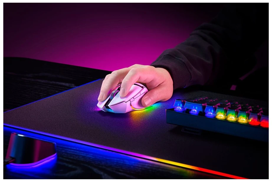 Razer | Basilisk V3 Pro | Wireless | Pelė žaidimams | Bluetooth | Baltas | Yes