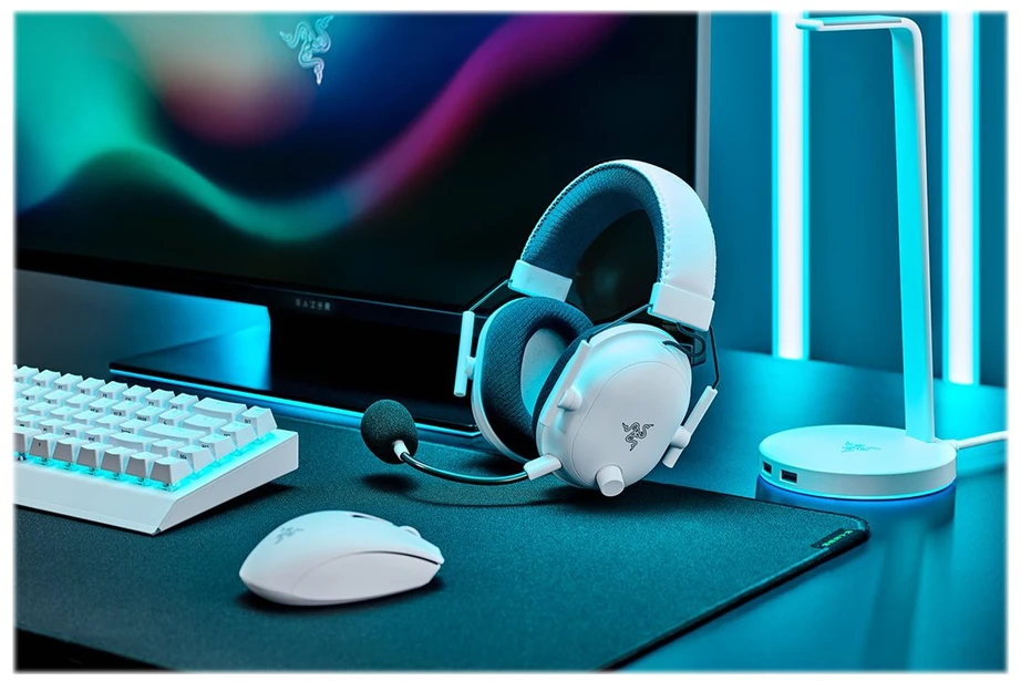 Razer BlackShark V2 Pro belaidės ausinės (2023), Baltos spalvos