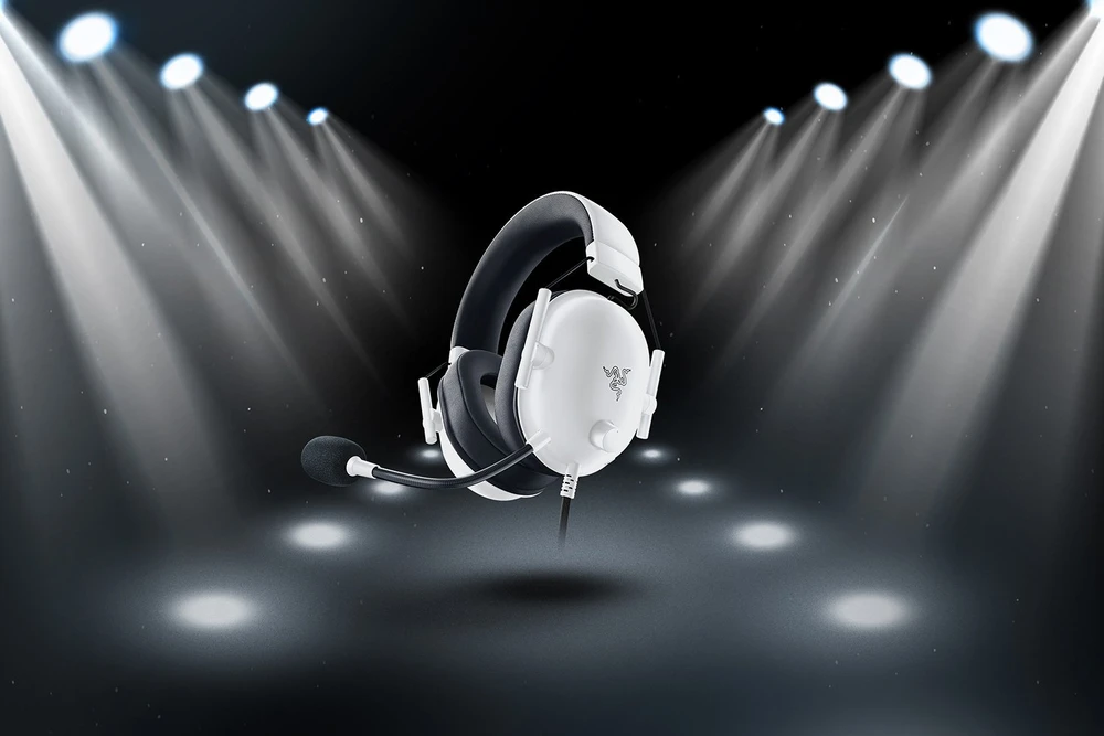 Razer Žaidimų ausinės | BlackShark V2 X | su laidu | Over-Ear | Mikrofonas | Specialus Baltas leidimas | Triukšmo slopinimas