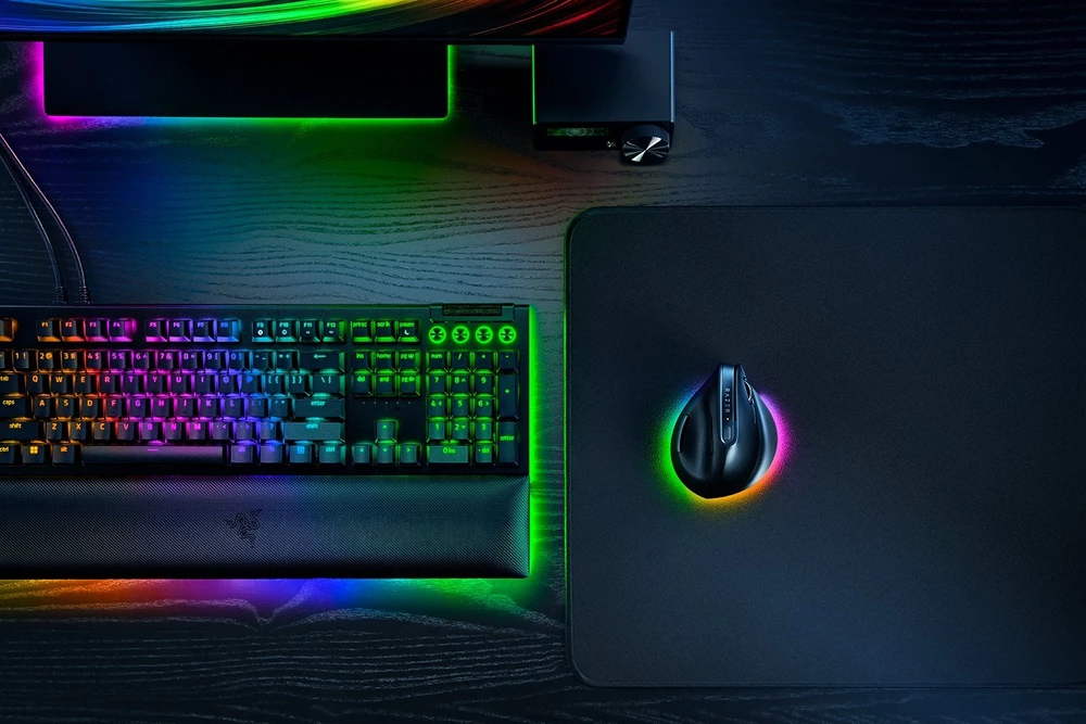 Razer | Ergonomiška pelė | Pro Click V2 Vertical | Belaidė