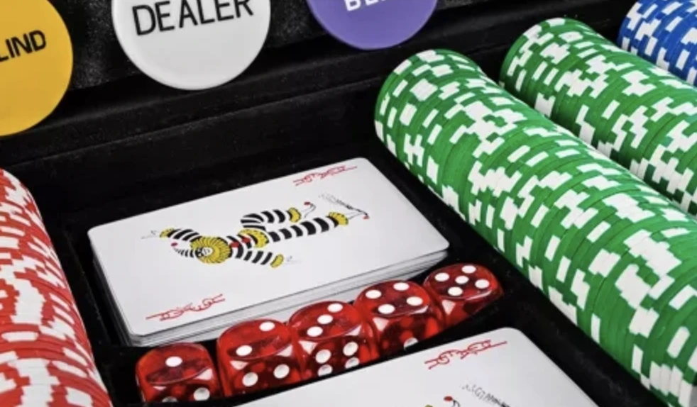Pokerio žetonų rinkinys lagaminėlyje Malatec, 500 žetonų.