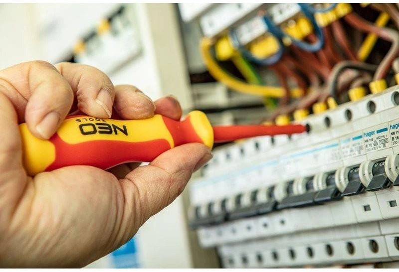 Neo Tools Rinkinys 1000 V replių ir atsuktuvų rinkinys, 7 vnt.