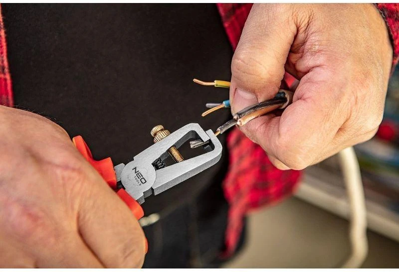 Neo Tools Rinkinys 1000 V replių ir atsuktuvų rinkinys, 7 vnt.