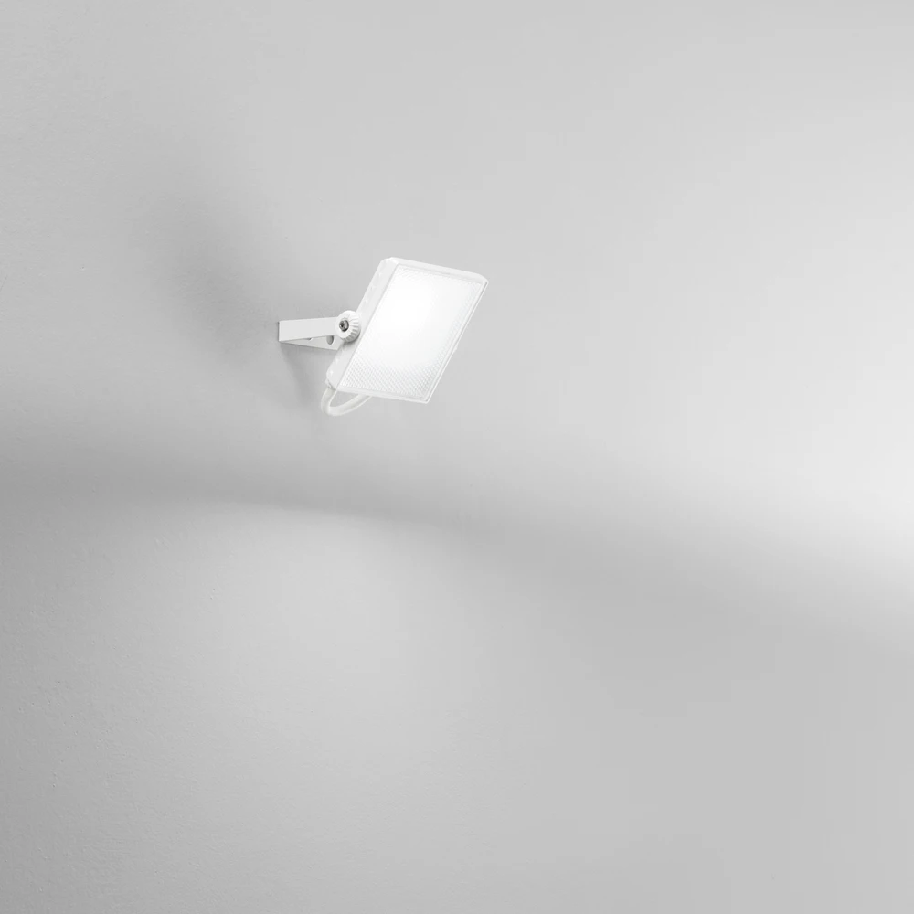 10W LED prožektorius AXEL, baltas, CCT, IP65