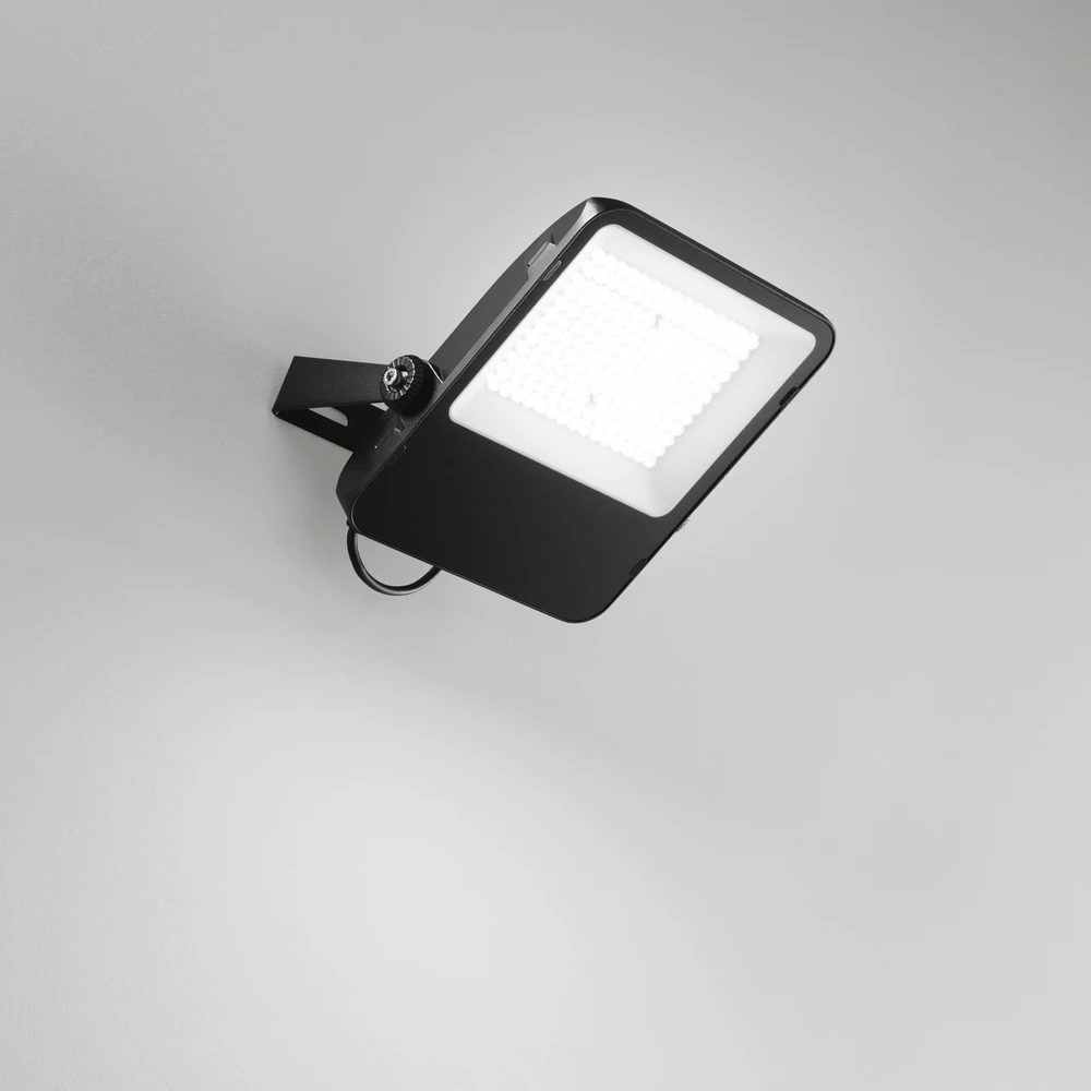 150W LED prožektorius TAURUS, juodas, 4000K, IP65