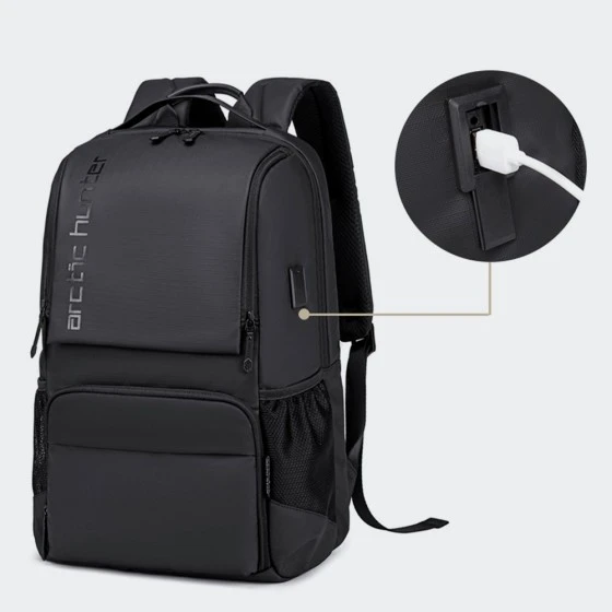15,6 " Kuprinė nešiojamam kopiuteriui Arctic Hunter B00532 - Juoda