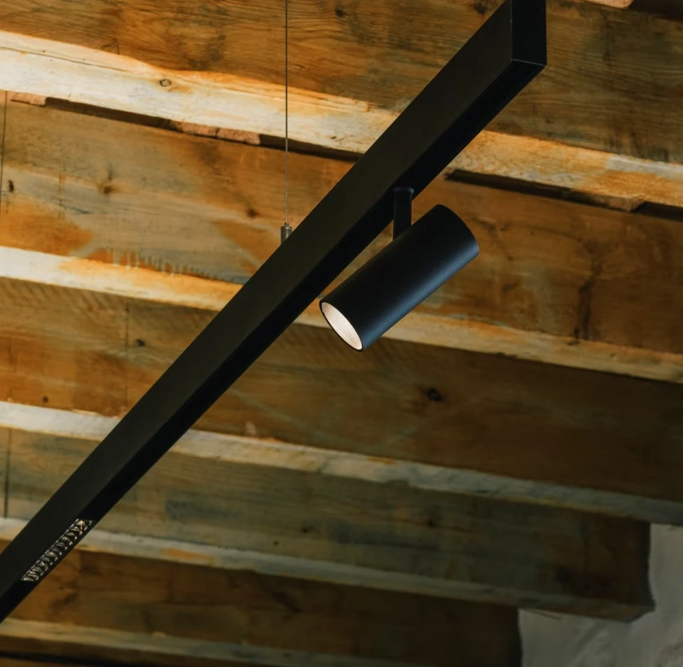 15W LED akcentinis šviestuvas į magnetines sistemas NEXIA, juodas, 3000K, 36˚