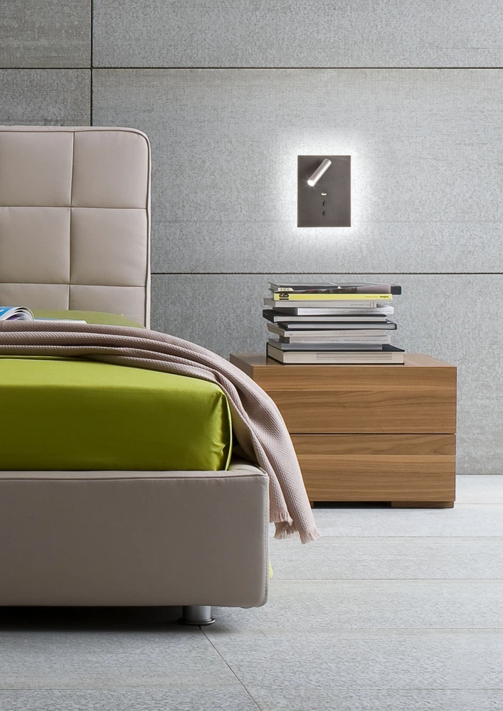 16W + 3W LED sieninis šviestuvas ZEN, nikelio sp., 3000K, šviesos kampas 120°, skaitymo šviestuvėlio - 20°, su USB, 01-2997