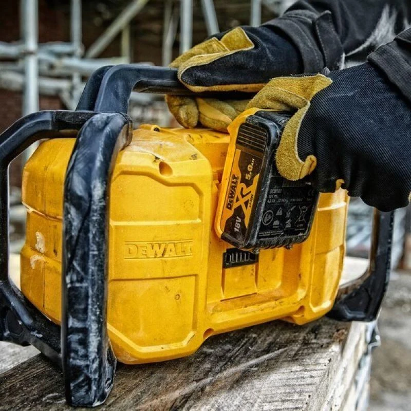 Radijo imtuvas DeWalt DCR029-QW XR; 10,8/18/54 V (be akumuliatoriaus ir pakrovėjo)