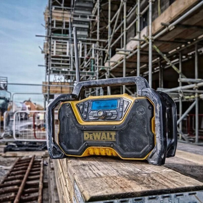 Radijo imtuvas DeWalt DCR029-QW XR; 10,8/18/54 V (be akumuliatoriaus ir pakrovėjo)