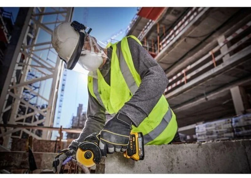 Dewalt Akumuliatorinis daugiafunkcinis pjūklas 76 mm, 18 V (DCS438N-XJ) be akumuliatoriaus ir kroviklio