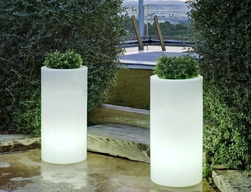 1W LED įkraunamas šviestuvas - gėlių vazonas PALMA 70, baltas, 3000/6500K/RGB, IP65, su USB jungtimi, dimeriuojamas