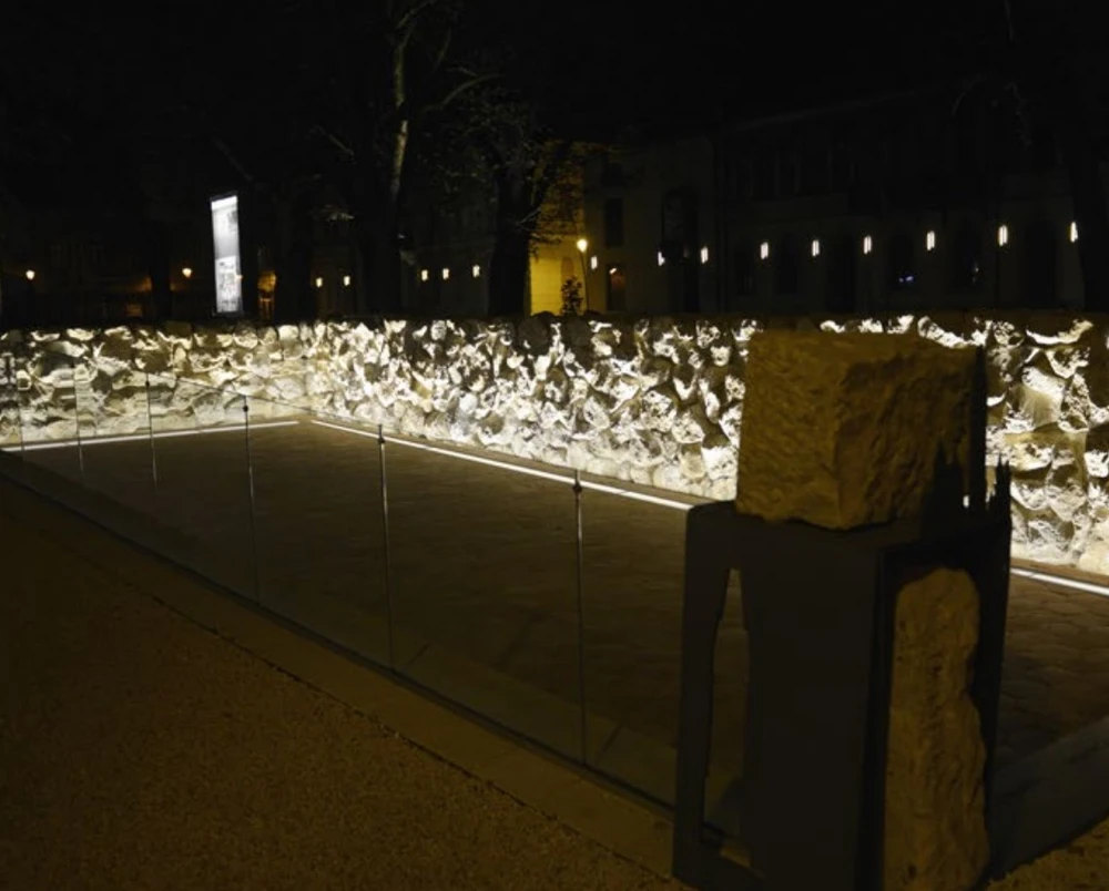 24W LED įleidžiamas lauko šviestuvas XMARKER, tamsiai pilkas, 3000K, IP67