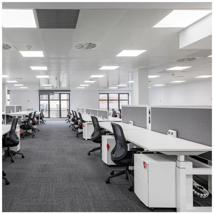 25/36/40W LED panelė CAPRI G2, 60x60cm, balta, 3000/4000/5700K, IP44, UGR19