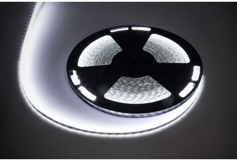 Rebel LED juosta 25m (1500x5050 SMD) šaltai baltas 12V