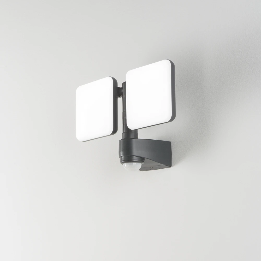 2x10W LED prožektorius su judesio davikliu SAT, antracito sp., 4000K, IP54