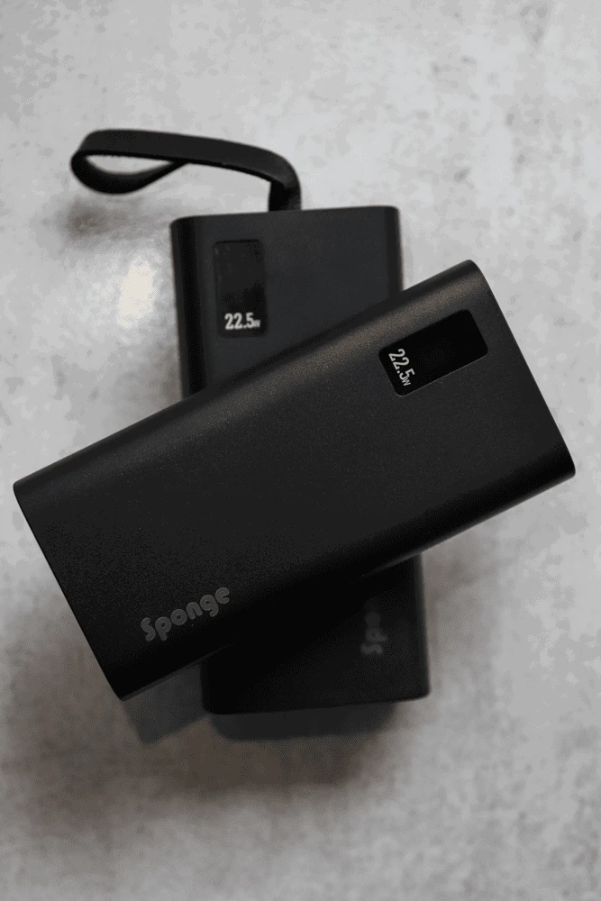 Sponge Energy 30000 QC 22,5W, du USB A, vienas USB C prievadas