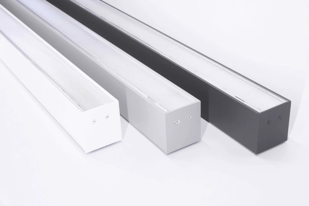 38W LED linijinis šviestuvas QUALIS, juodas, 3100K, IP44, 196cm