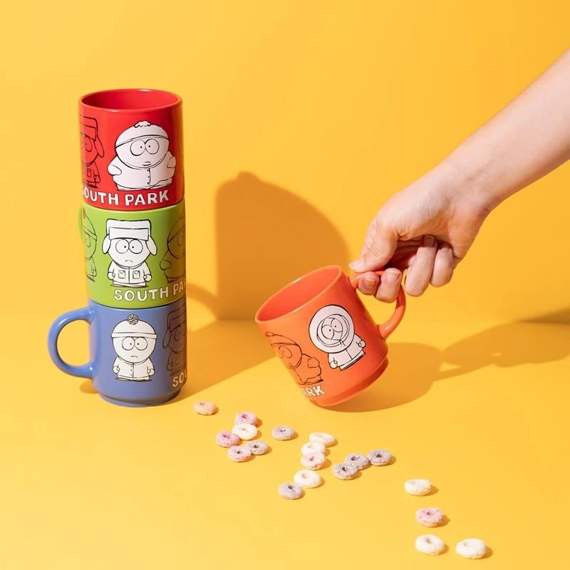 Other Brand Kitas prekės ženklas „South Park“ – 4 keraminių puodelių su stovu rinkinys, 300 ml