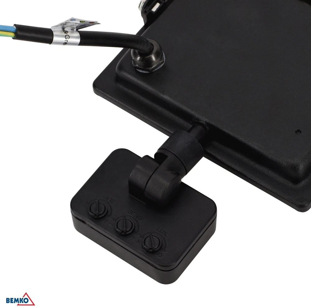 50W LED prožektorius su judesio davikliu KASTEL, juodas, 6000K, IP65