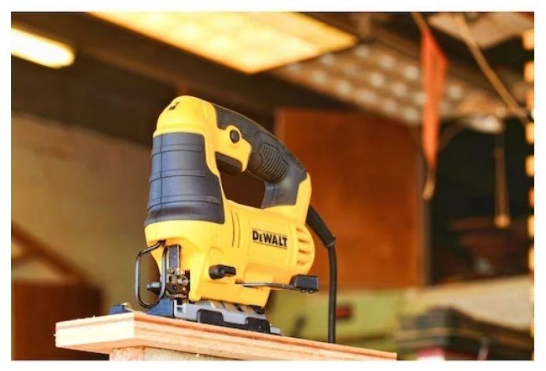 DEWALT elektrinis siaurapjūklis DWE349 650W