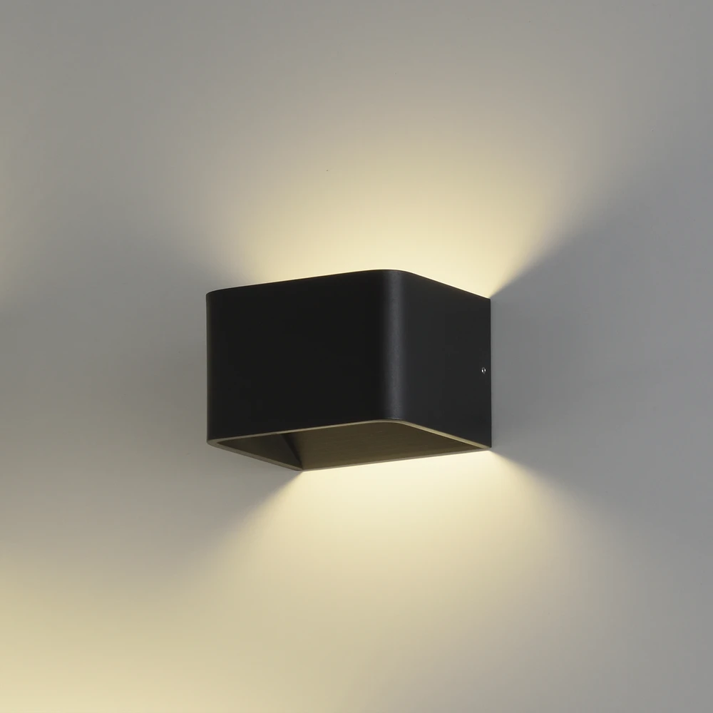 8,5W LED sieninis šviestuvas ICON, juodas, 2700/3000/4000K, dimeriuojamas, A3089172NDP