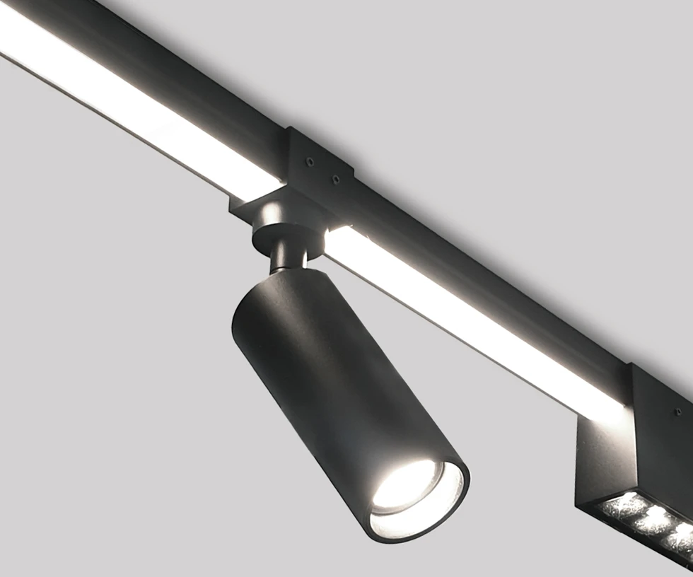 8W LED šviestuvas, montuojamas į NOVO bėgelį, juodas, 48V, 3000K, IP65, 4331600