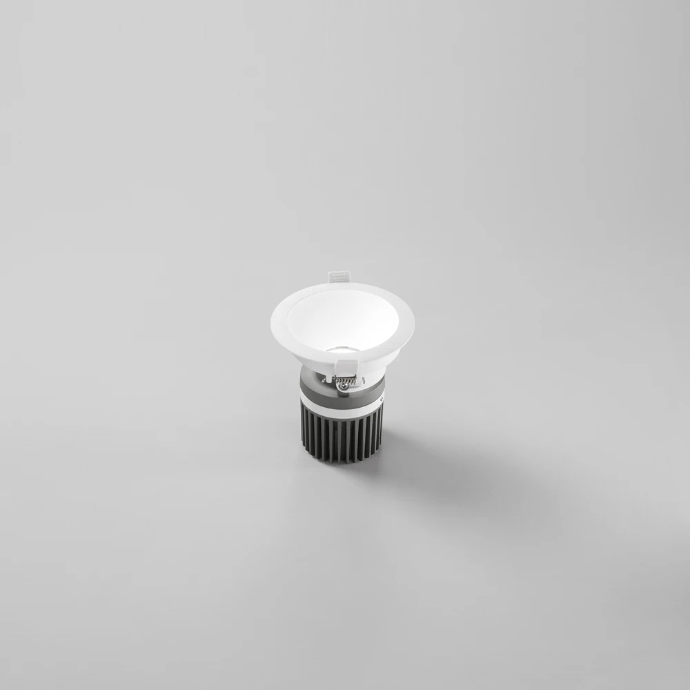 9,5W LED įleidžiamas šviestuvas ELITE, baltas, CCT