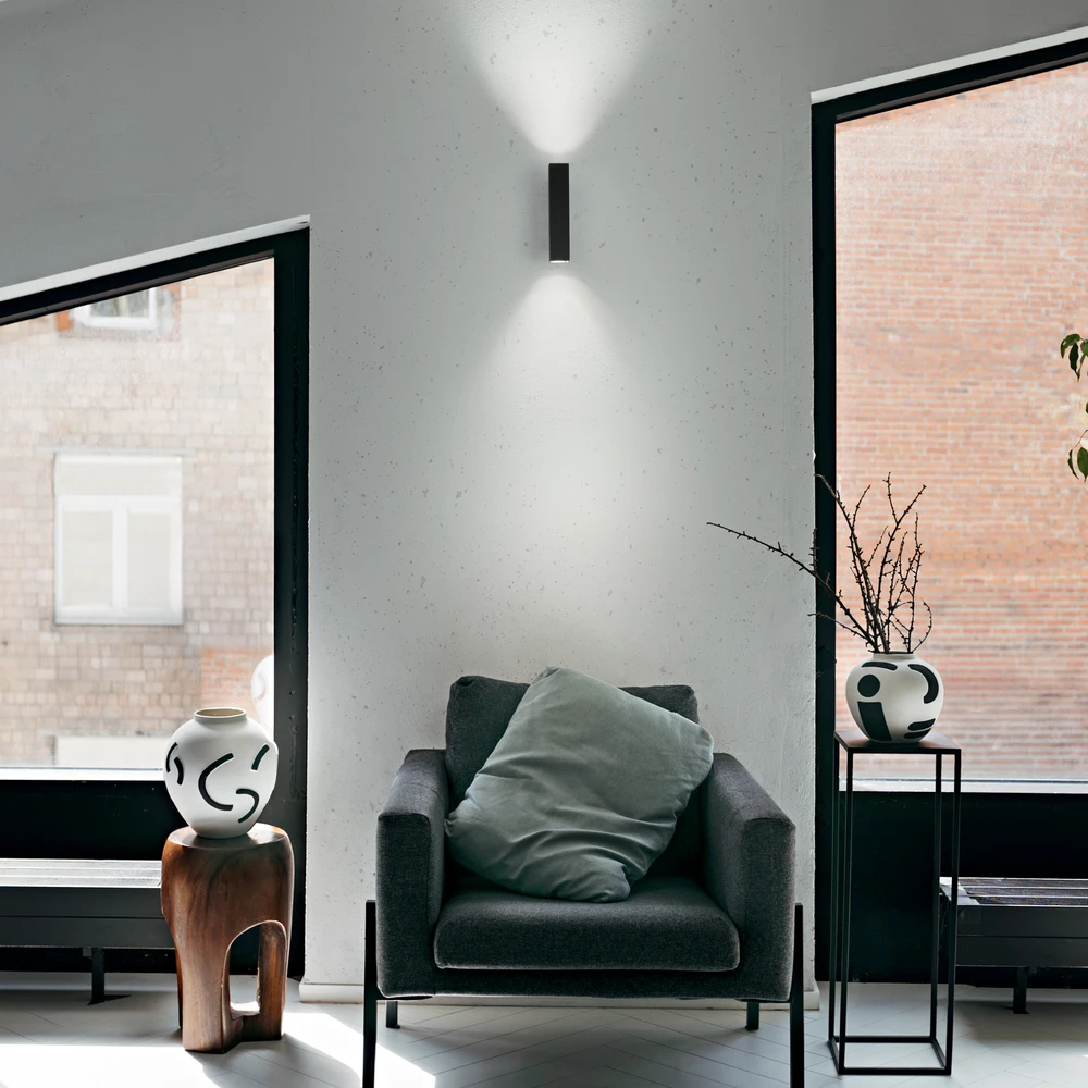 9W LED sieninis šviestuvas LOOK, juodas, 3000K, šviečia į viršų ir į apačią, 353357