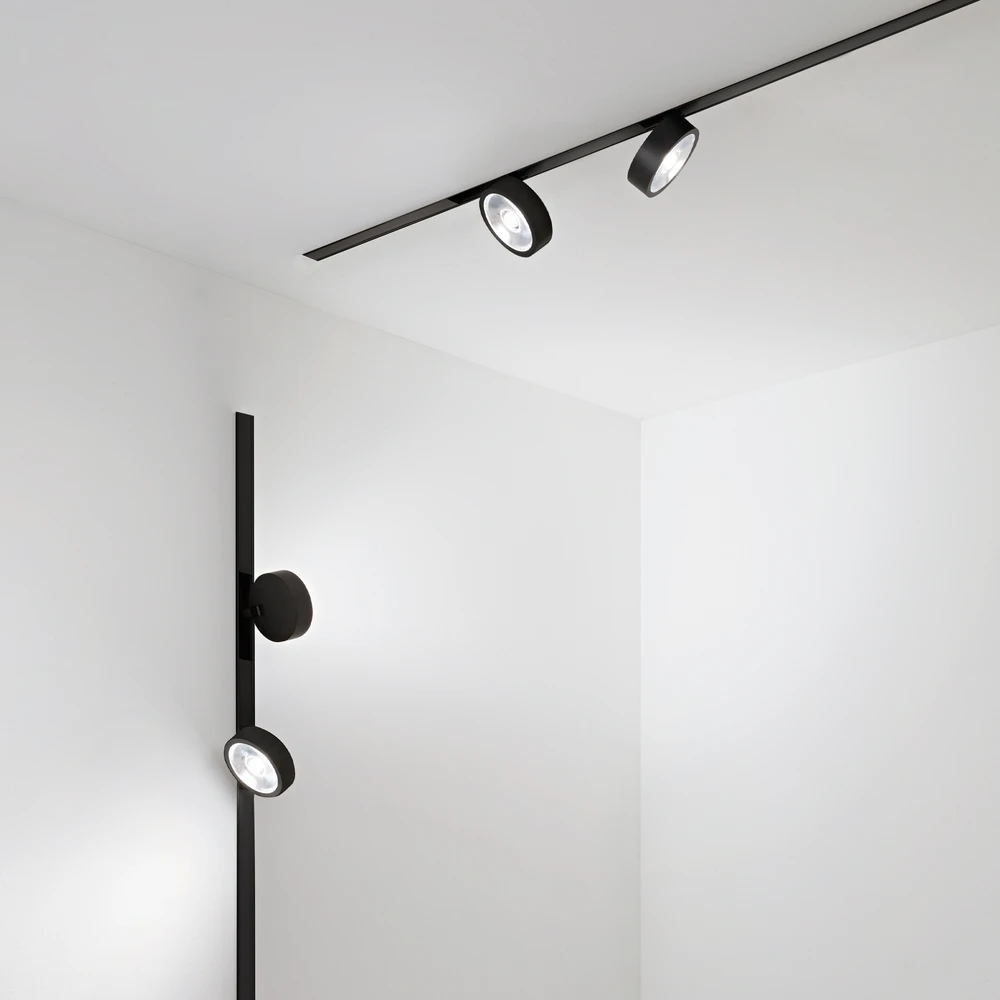 Pakabinamas šviestuvas Ideal Lux Magnetinis šviestuvas Ego Track Flat Single 09W 3000K On-Off Bk