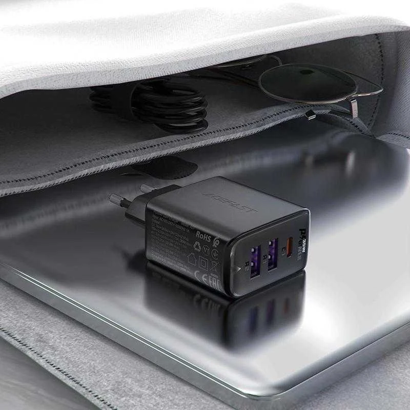 Sieninis įkroviklis Acefast A57 GaN 2xUSB-A+USB-C PD35W EU (juodas)