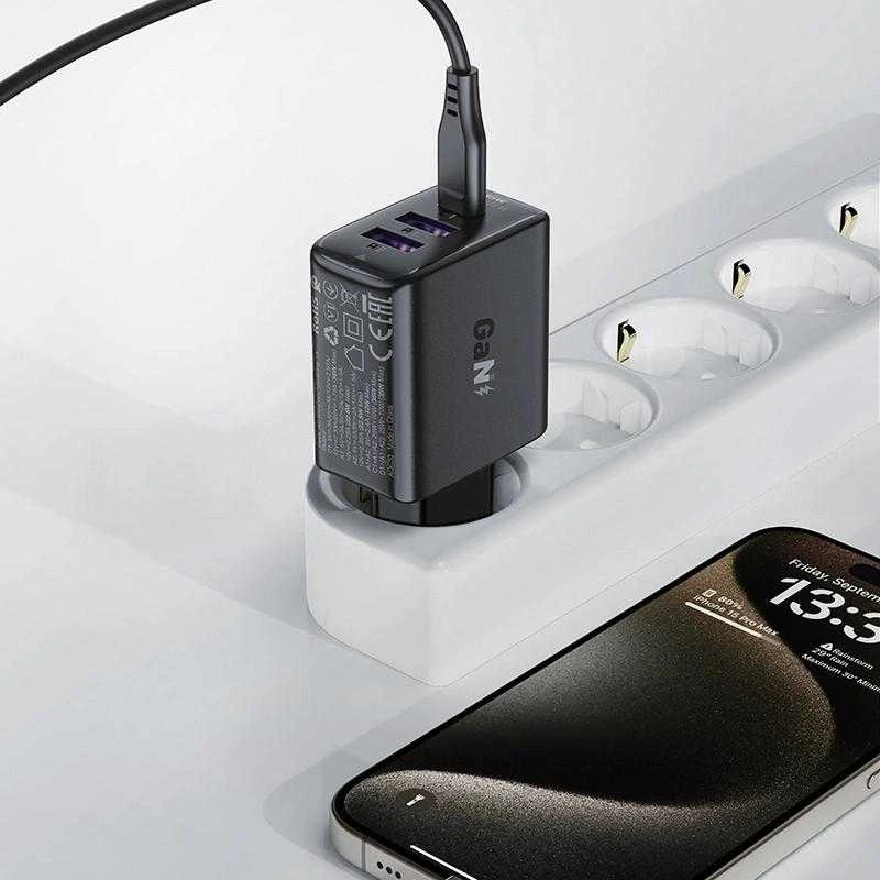 Sieninis įkroviklis Acefast A57 GaN 2xUSB-A+USB-C PD35W EU (juodas)