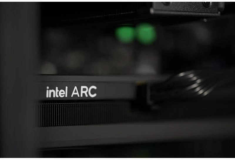 Stacionarus kompiuteris Actina 5901443410294 PC AMD Ryzen™ 7 8400F 32 GB DDR5-SDRAM 1 TB SSD Intel Arc B580 Midi Tower Juodas