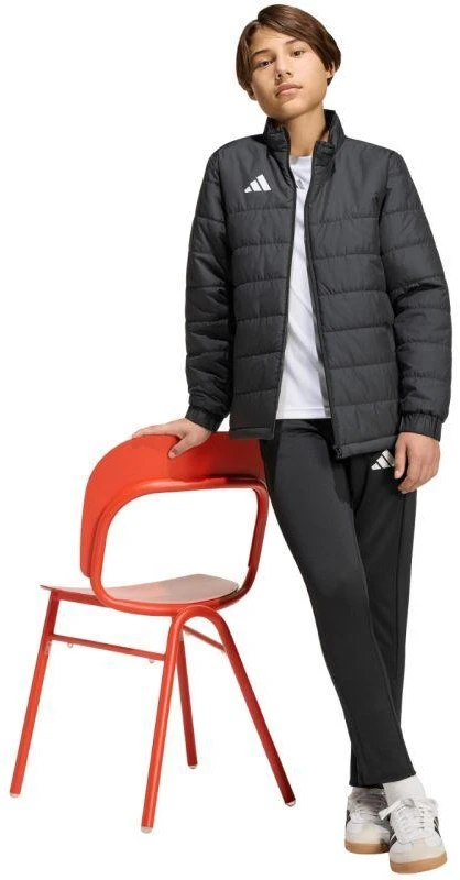 adidas Entrada 26 Lengva juoda vaikiška striukė JZ9124