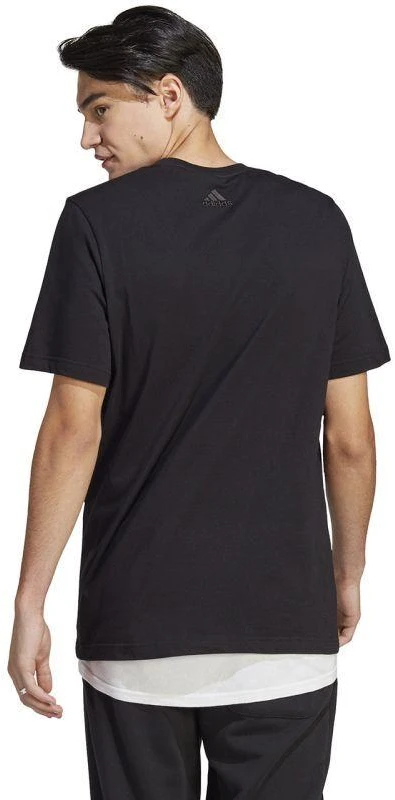 adidas Essentials Single Jersey Linear Embroidered Logo Tee M IC9274