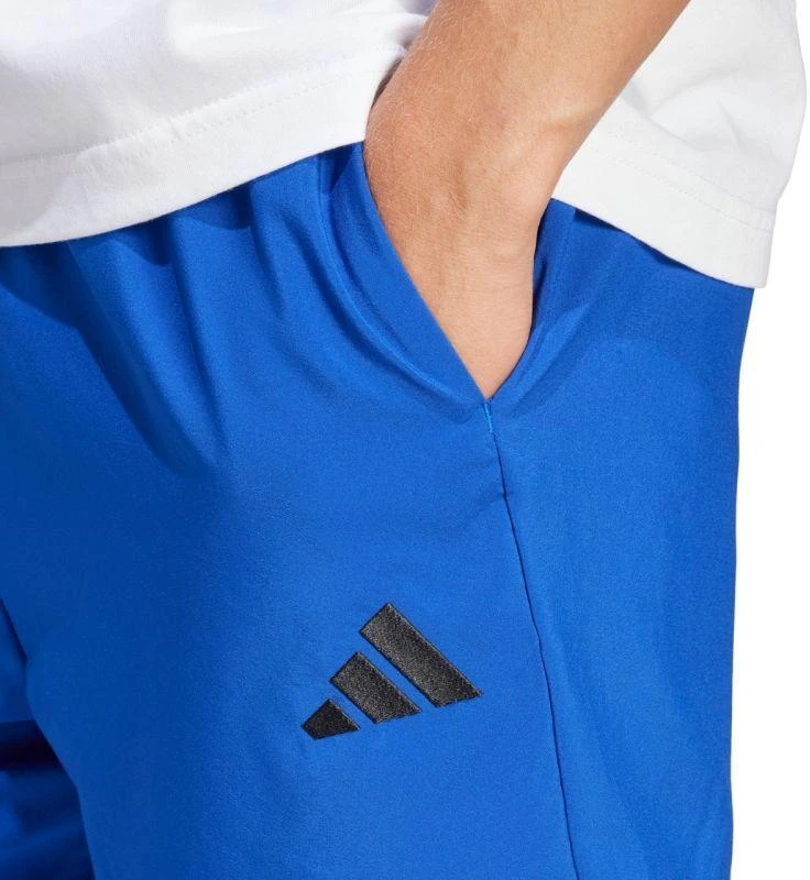 adidas Essentials Small Logo Chelsea šortai M JF1116