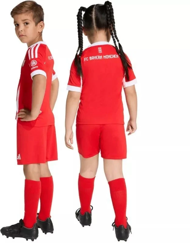 adidas FC Bayern 25/26 Namų raudonas JN8510 vaikiškas sportinis komplektas