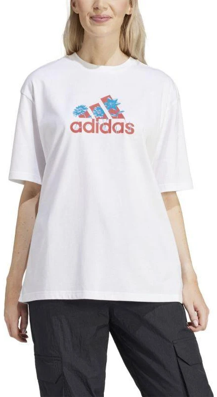 ADIDAS Gėlių rašto „Badge of Sport“ moteriški marškinėliai, balti IT1421