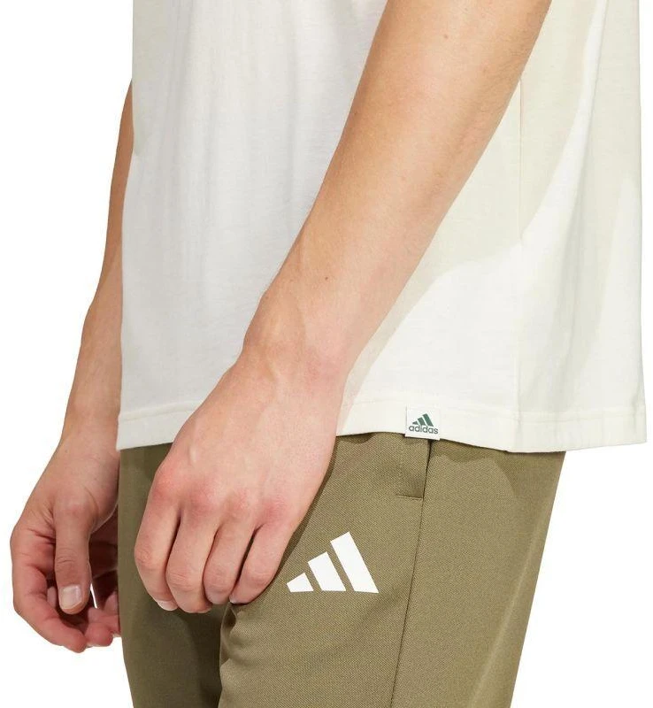 adidas Growth Badge Graphic M IS2873 Marškinėliai