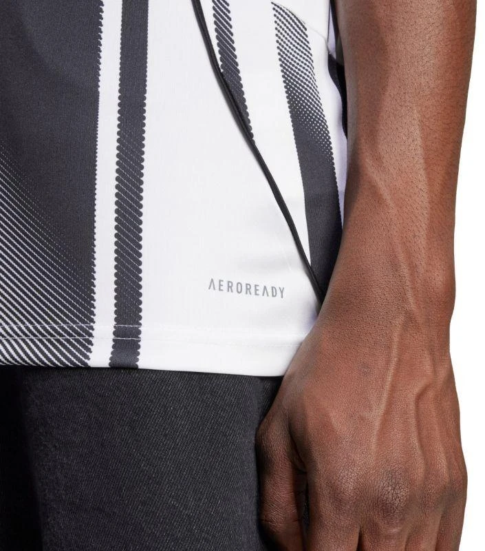 „adidas Juventus Turino namų marškiniai M JJ4320“